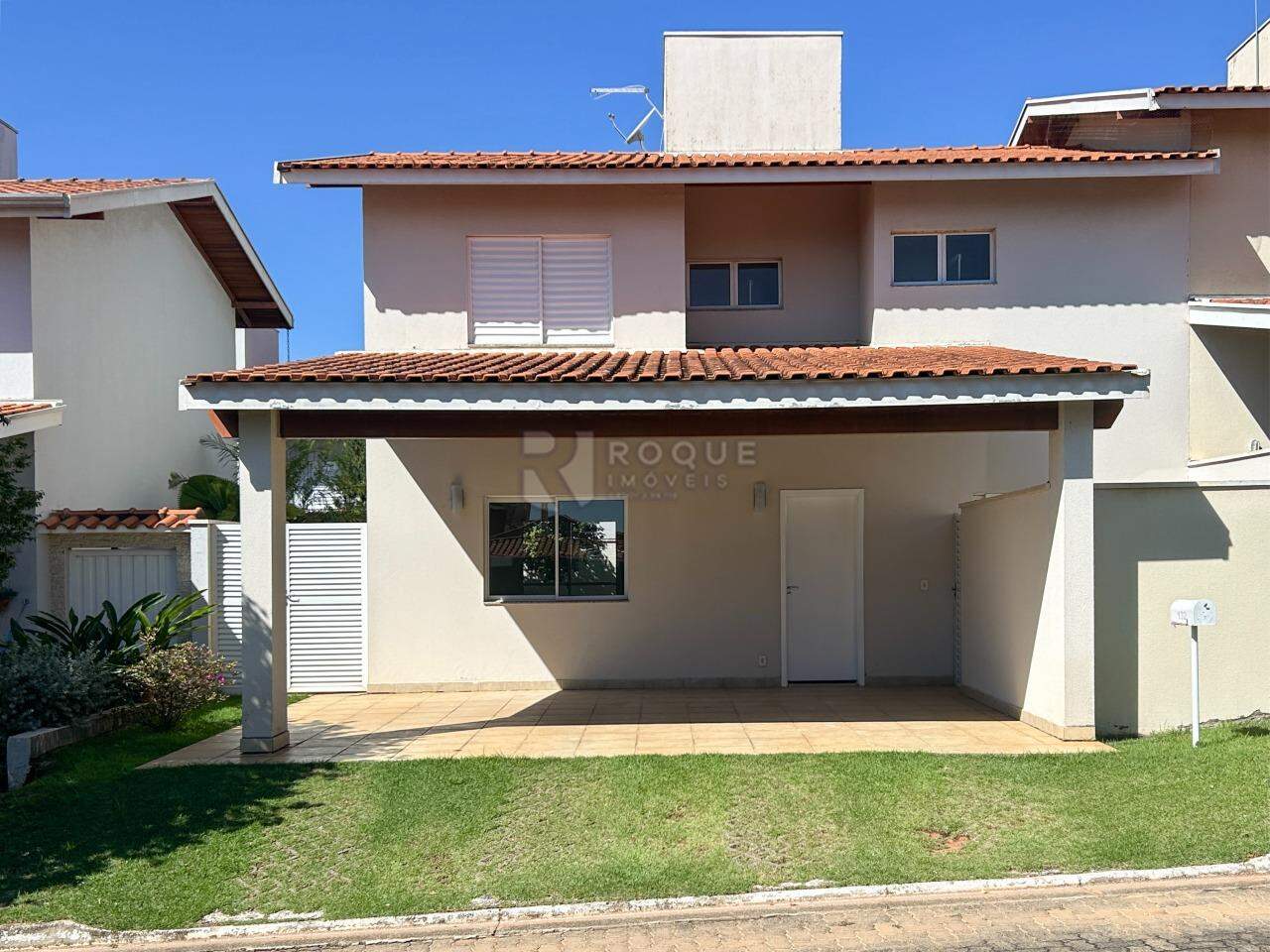 Casa em condomínio para aluguel no bairro Residencial Villa do Sol: Fachada 
