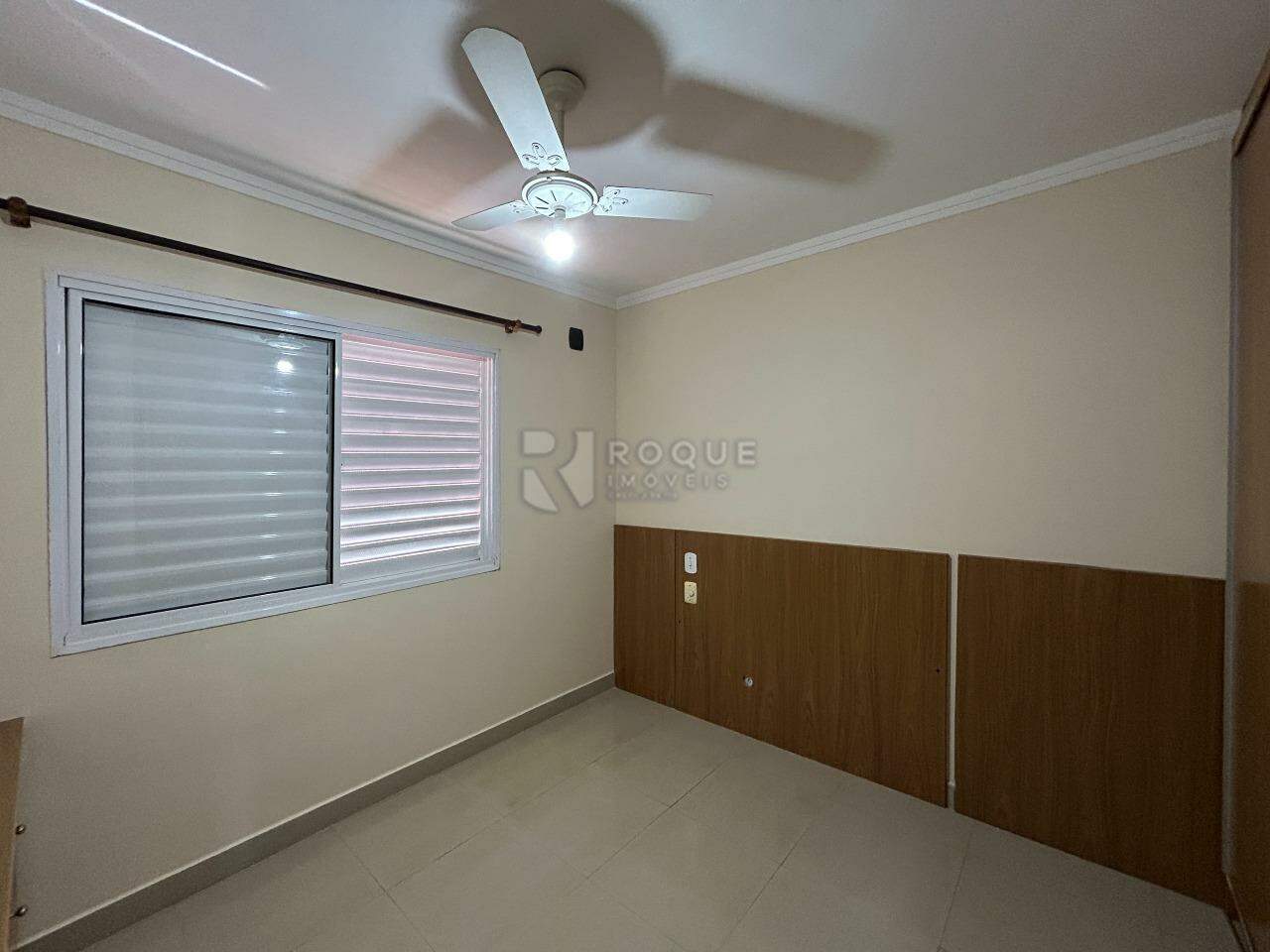 Casa em condomínio para aluguel no bairro Residencial Villa do Sol: Dormitório 1 segundo andar 