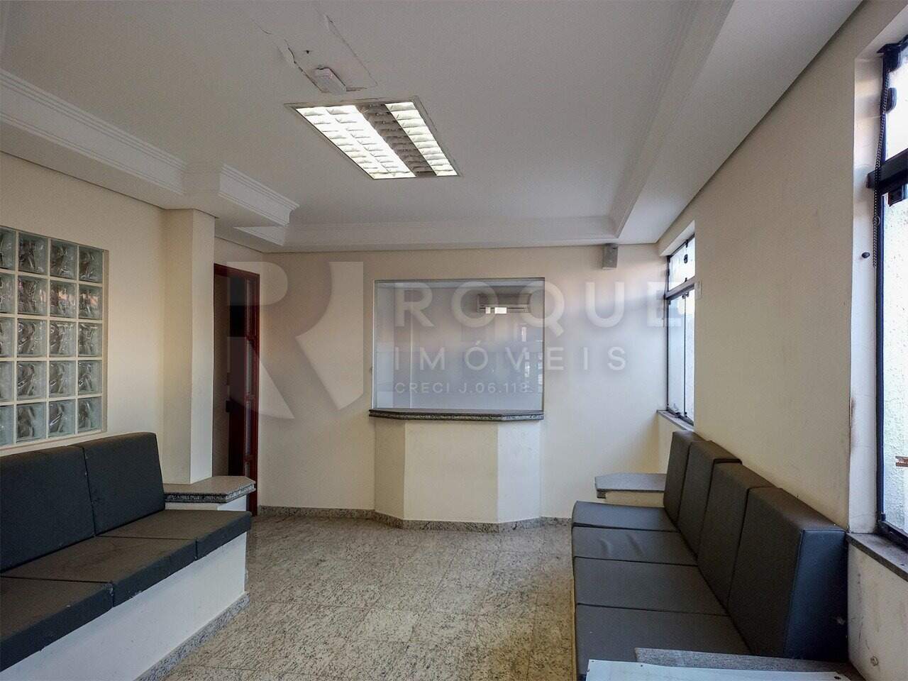 Casa Comercial para aluguel no bairro Centro: Recepção