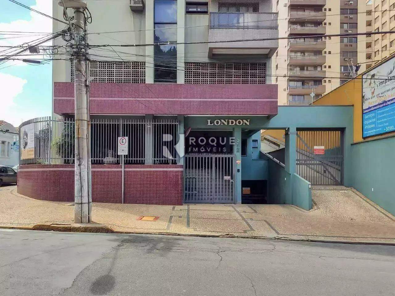 Apartamento para aluguel no bairro Centro: Fachada