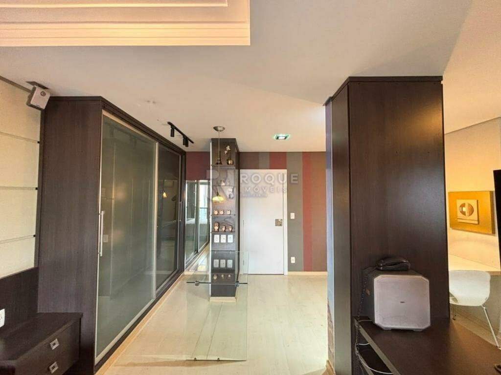 Apartamento para aluguel no bairro Centro: Sala