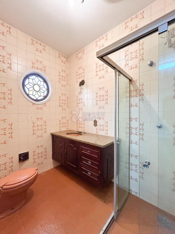 Casa Comercial para aluguel no bairro Centro: WC suíte 2