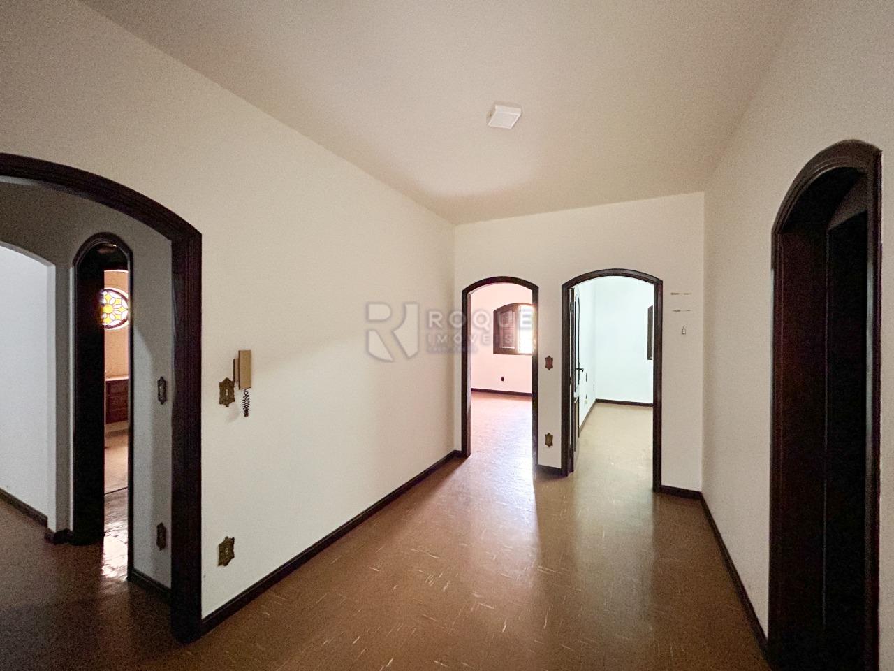 Casa Comercial para aluguel no bairro Centro: Hall 