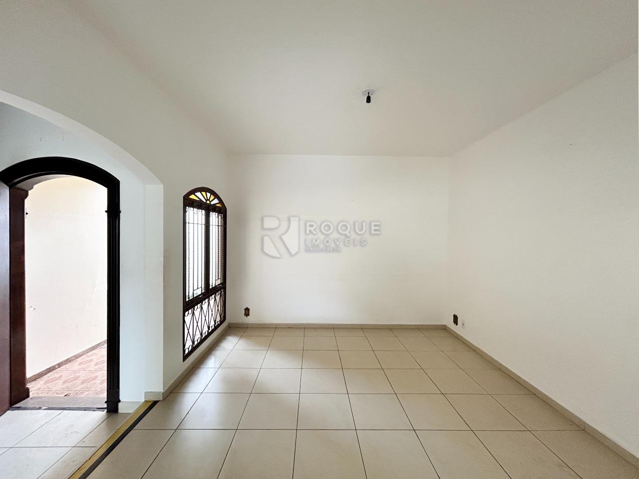 Casa Comercial para aluguel no bairro Centro: Sala 