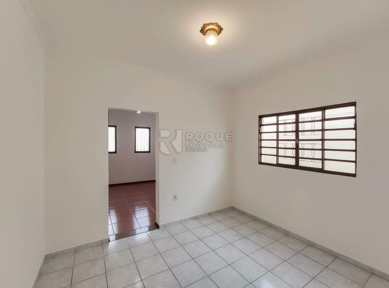 Casa Residencial para aluguel no bairro Vila Castelar: Copa