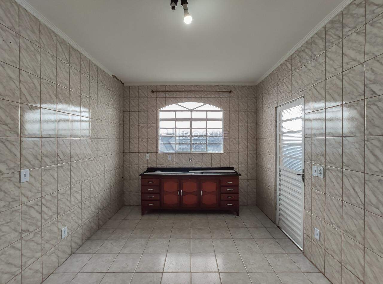 Casa Residencial para aluguel no bairro Jardim da Graminha: Cozinha 
