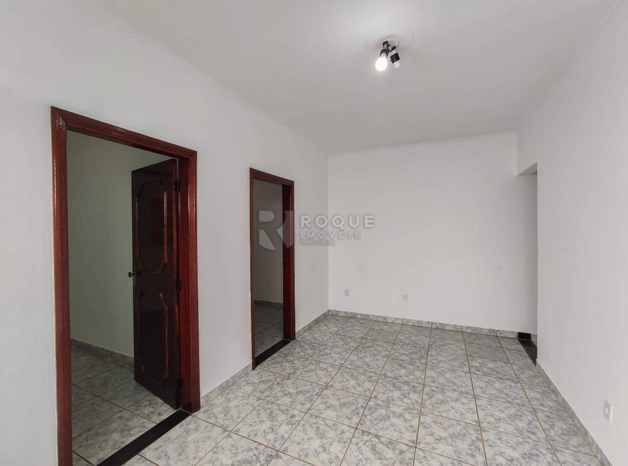 Casa Residencial para aluguel no bairro Jardim da Graminha: Sala 