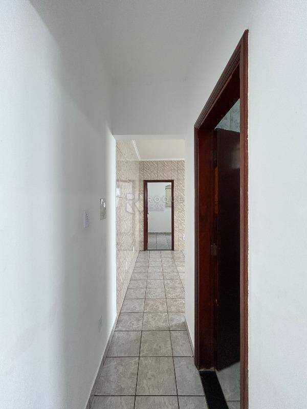 Casa Residencial para aluguel no bairro Jardim da Graminha: Hall 