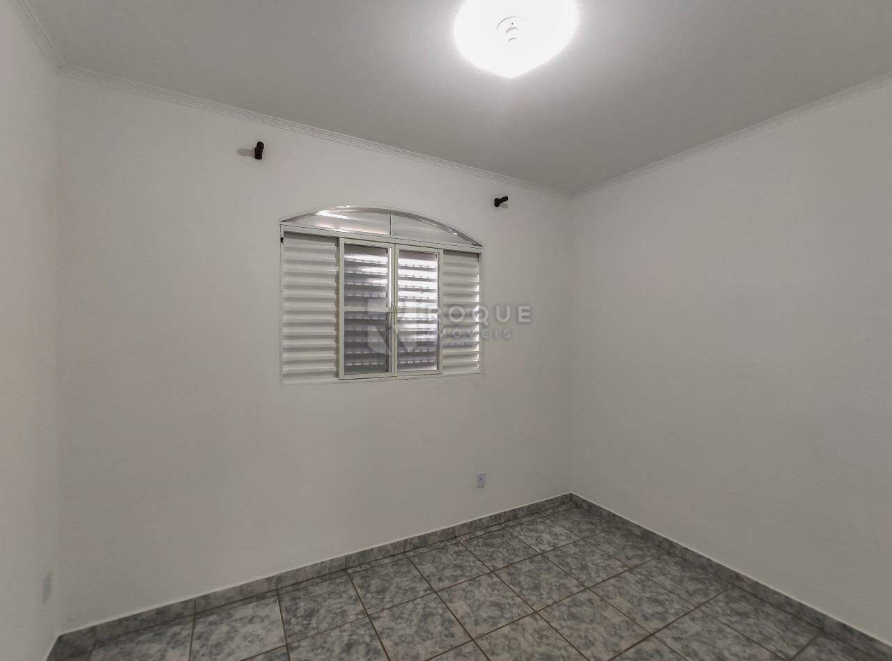 Casa Residencial para aluguel no bairro Jardim da Graminha: Dormitório 3
