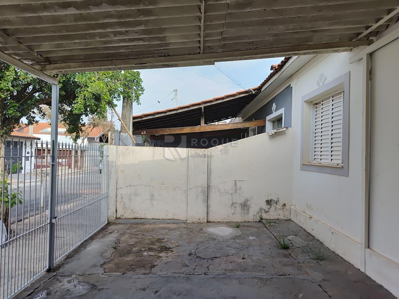 Casa Residencial para aluguel no bairro Vila da Glória: Garagem