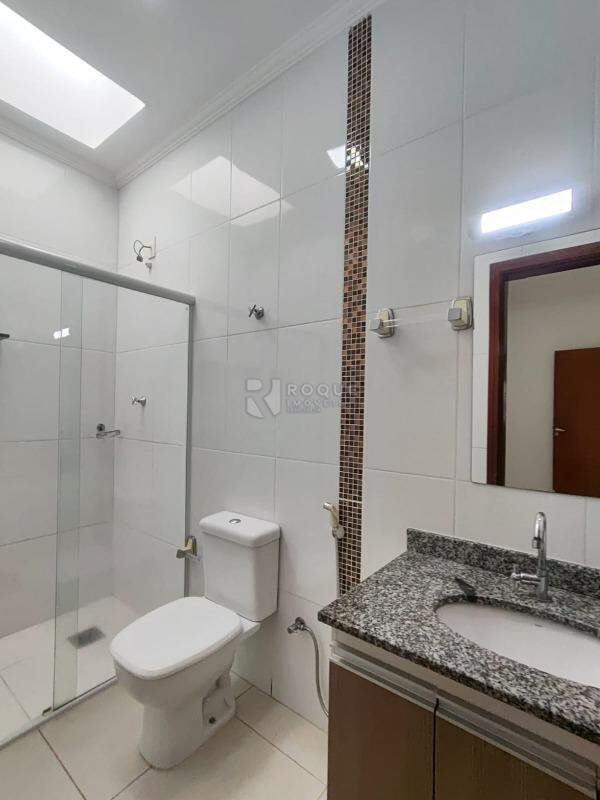Casa Residencial para aluguel no bairro Jardim Santo André: WC suíte