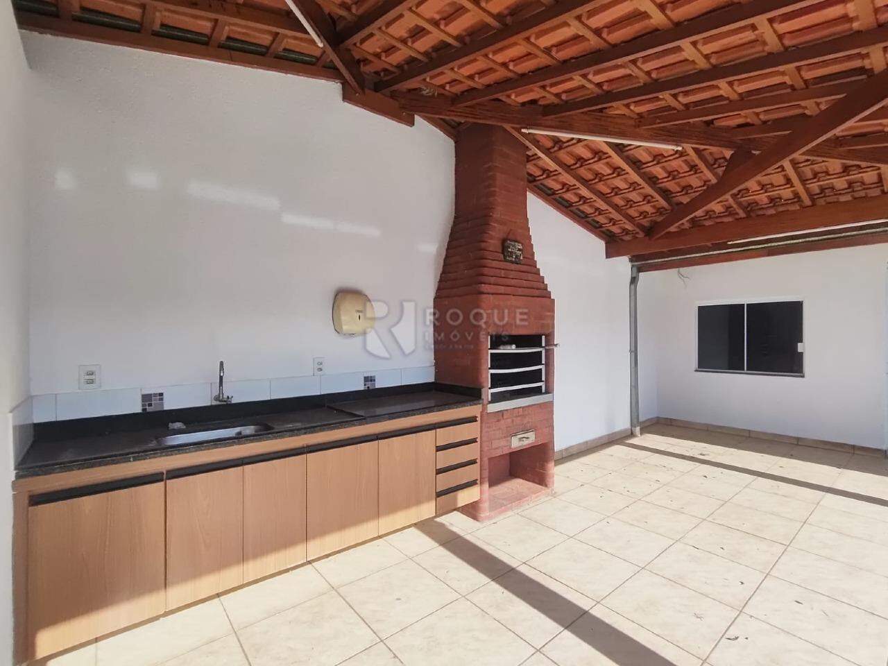 Casa Residencial para aluguel no bairro Jardim Santo André: Churrasqueira