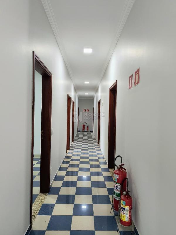 Salas/Conjuntos para aluguel no bairro Vila Claudia: Hall