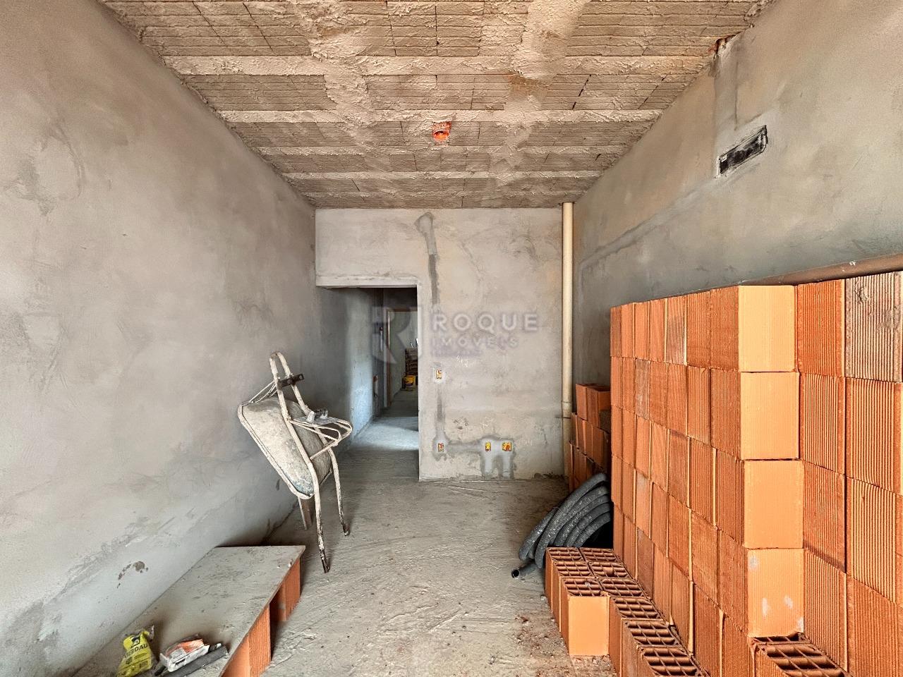 Casa Comercial para aluguel no bairro Centro: Sala 2