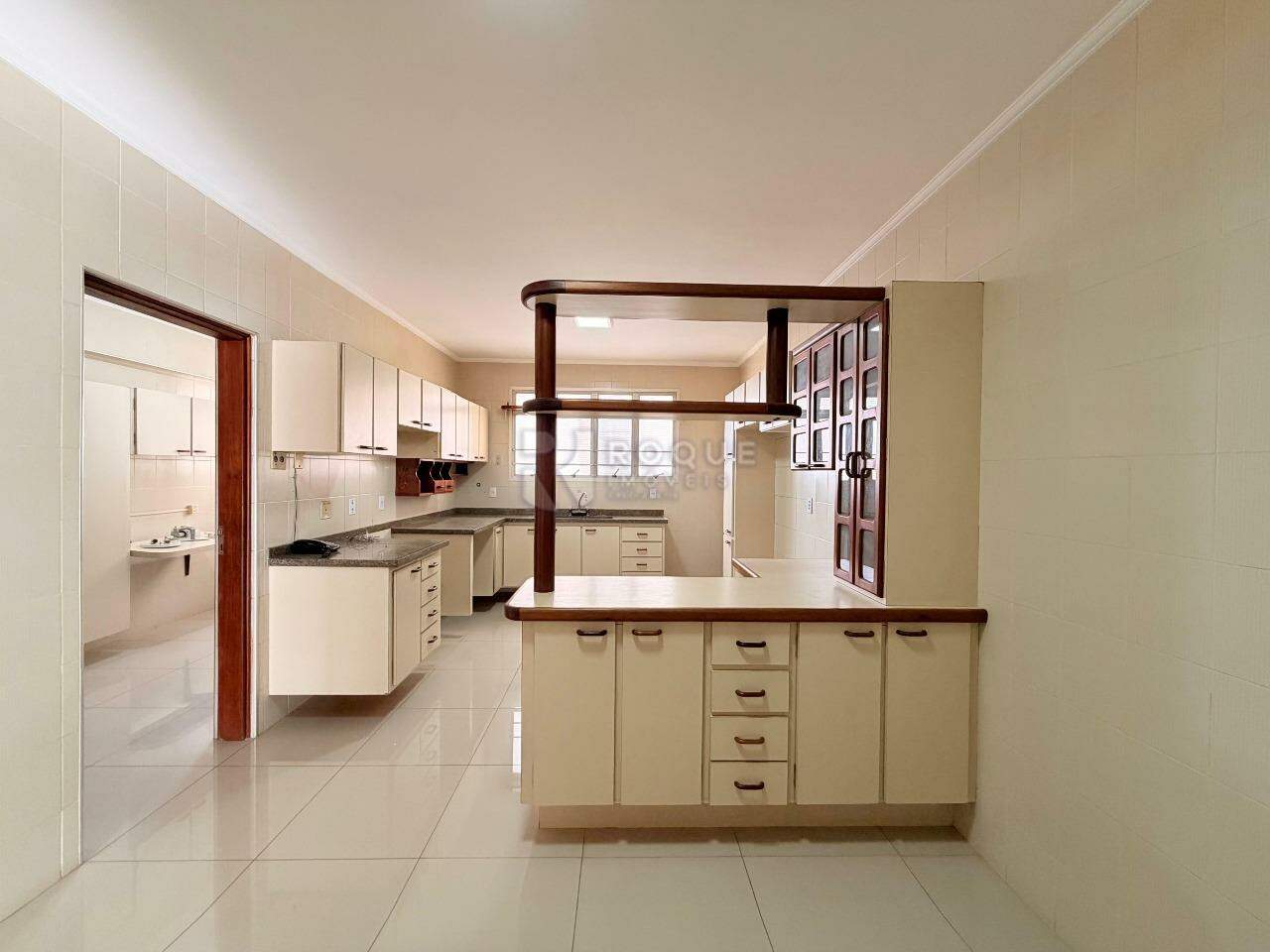 Apartamento para aluguel no bairro Centro: Cozinha