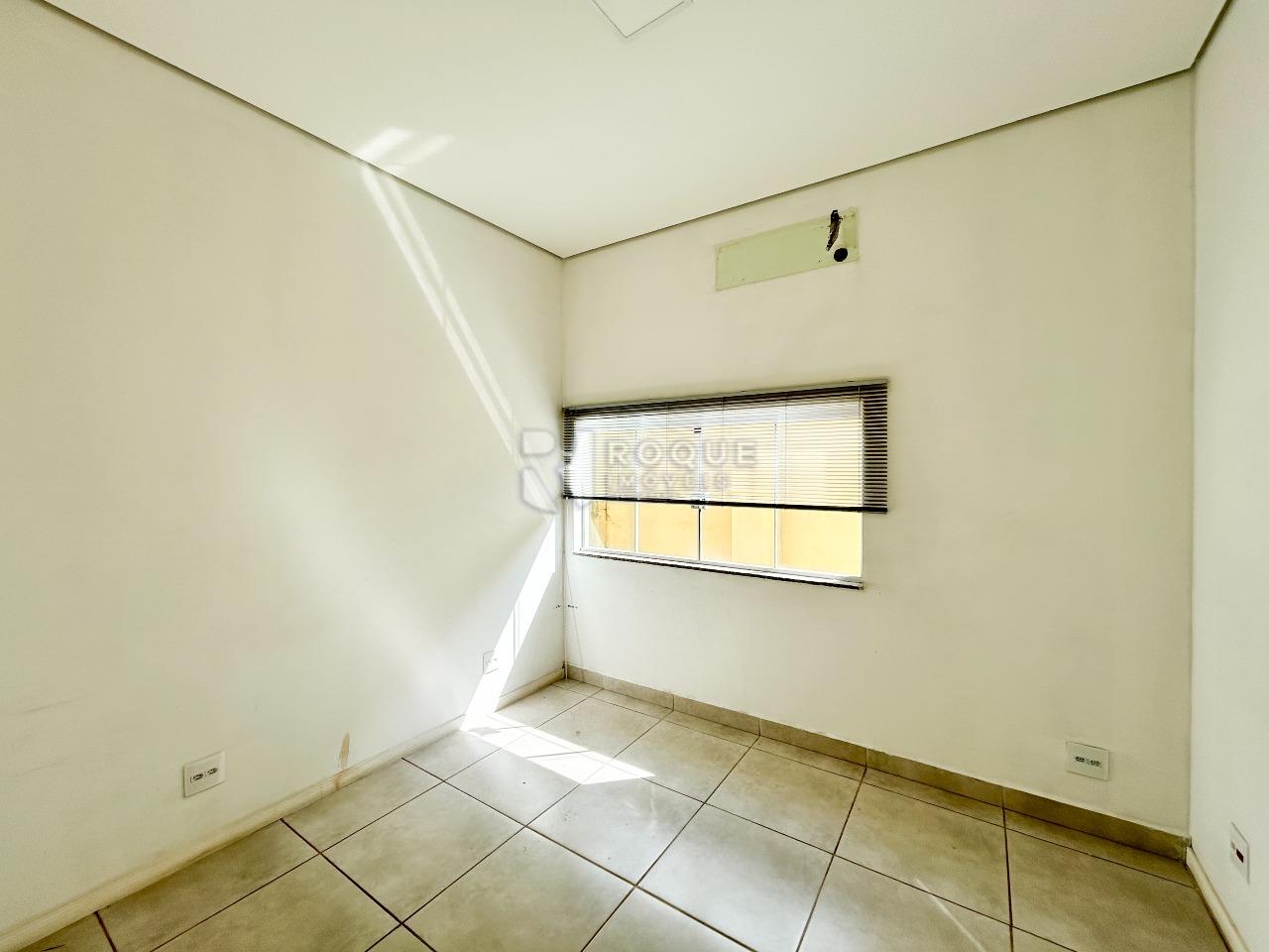 Casa Comercial para aluguel no bairro Centro: Sala 1