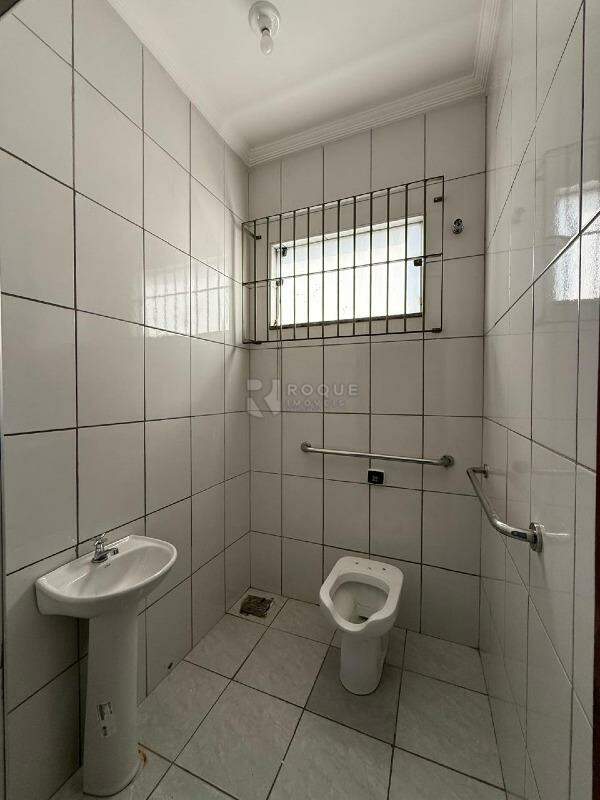 Barracão/Galpão para aluguel no bairro Jardim Porto Real II: Wc 01