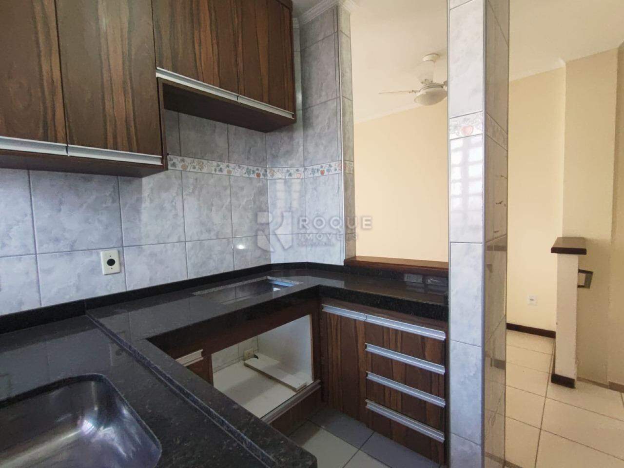 Casa Comercial para aluguel no bairro Centro: Cozinha