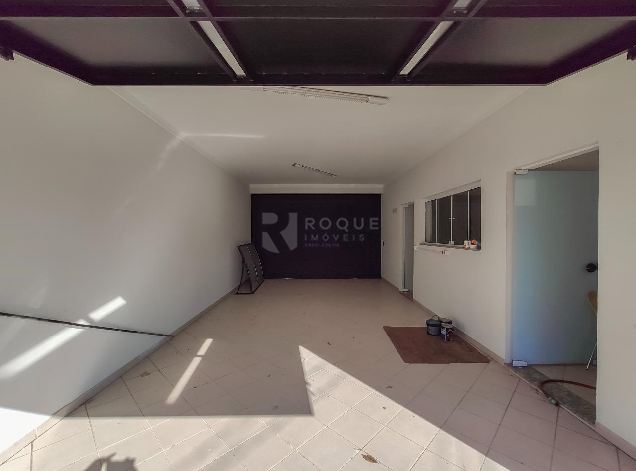 Salão para aluguel no bairro Vila Santa Rosália: Garagem 