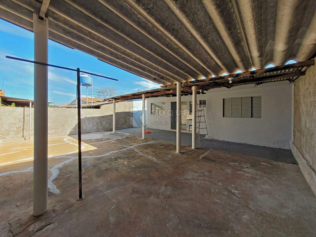 Casa Residencial para aluguel no bairro Parque Nossa Senhora das Dores: Quintal