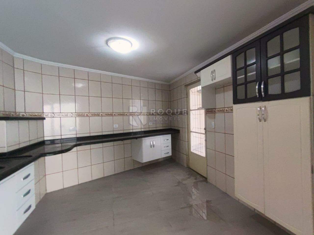 Casa Residencial para aluguel no bairro Jardim Nova Europa: Cozinha