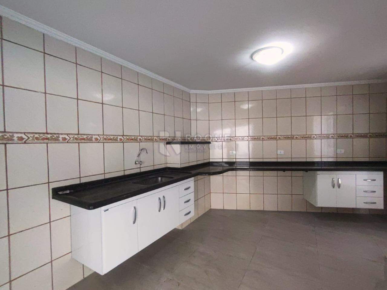 Casa Residencial para aluguel no bairro Jardim Nova Europa: Cozinha