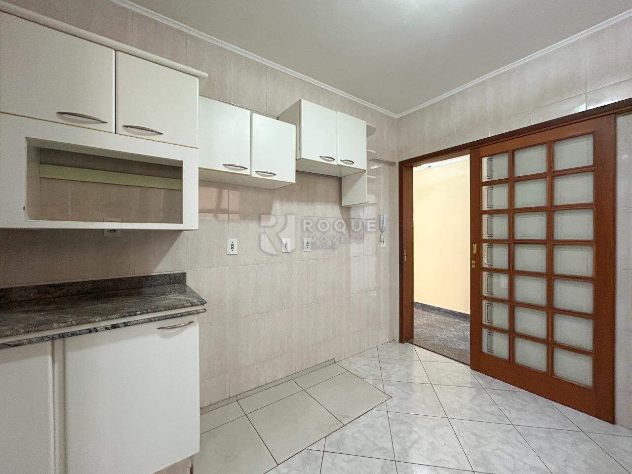 Apartamento para aluguel no bairro Centro: Cozinha
