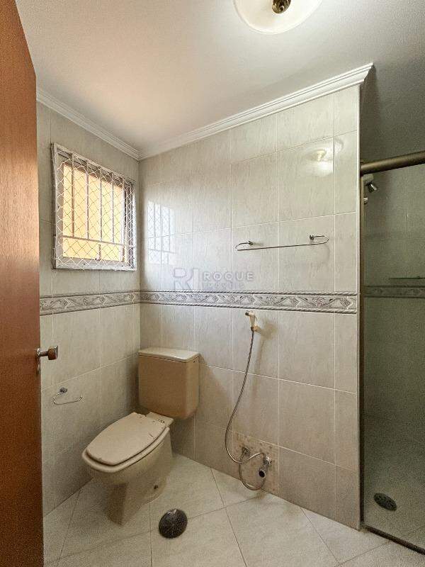 Apartamento para aluguel no bairro Centro: WC suíte 