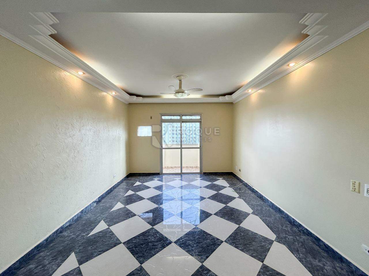 Apartamento para aluguel no bairro Centro: Sala