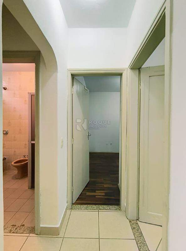 Casa Residencial para aluguel no bairro Vila Mathias: Hall