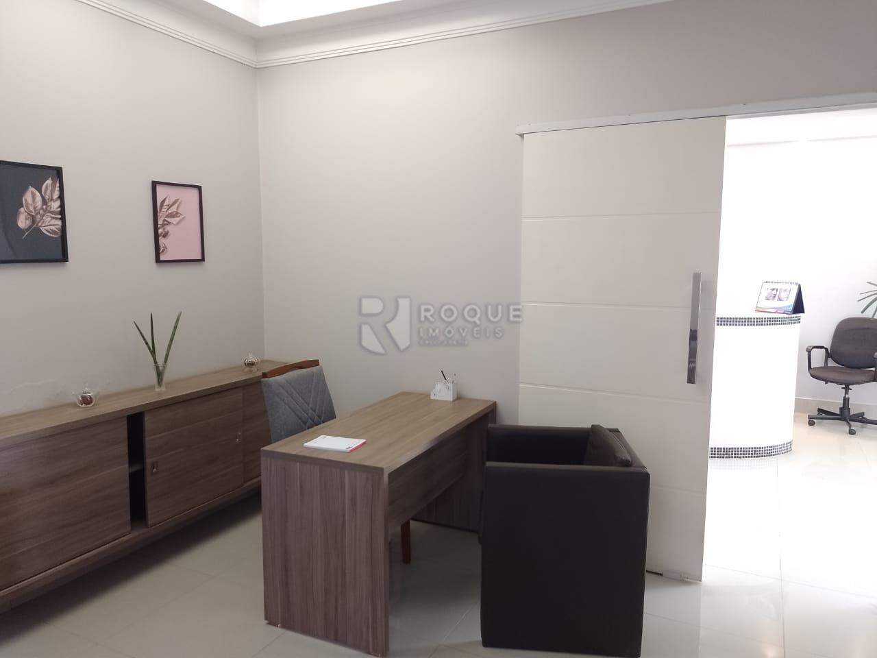 Salas/Conjuntos para aluguel no bairro Vila São João: Sala