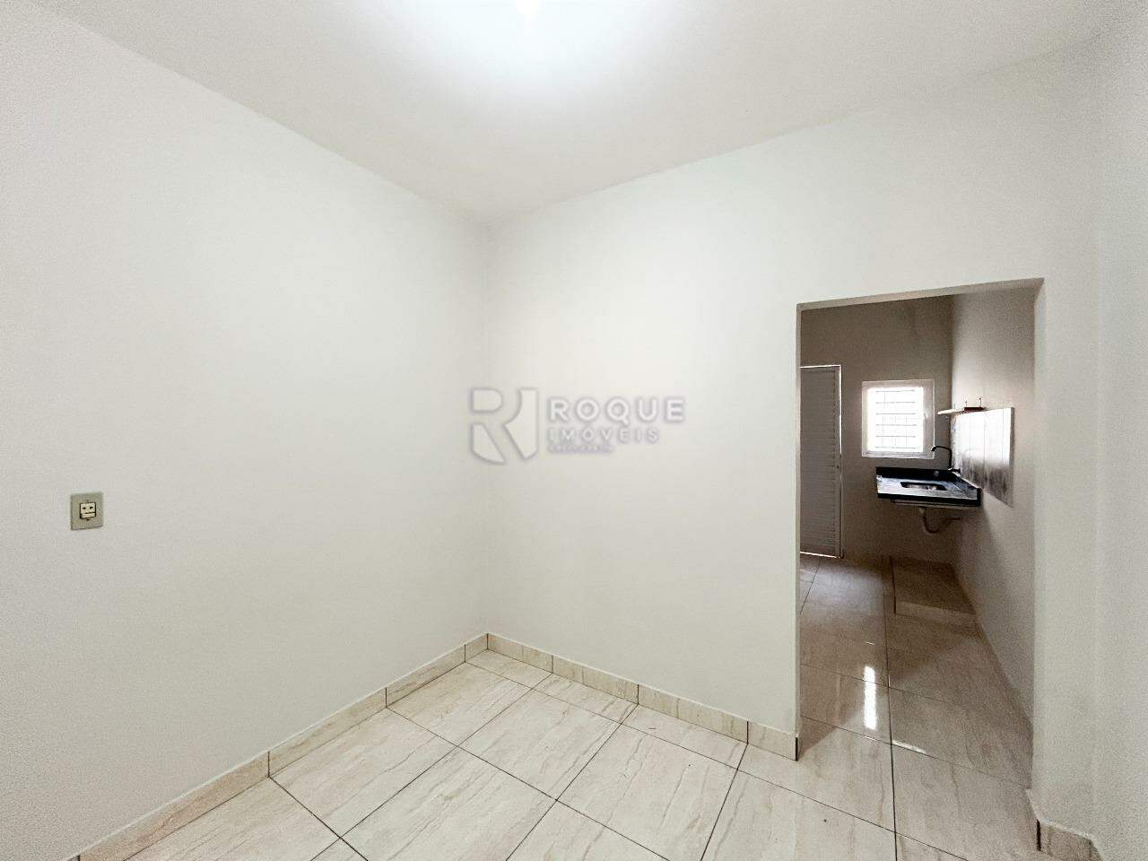 Casa Residencial para aluguel no bairro Vila Camargo: Dormitório 
