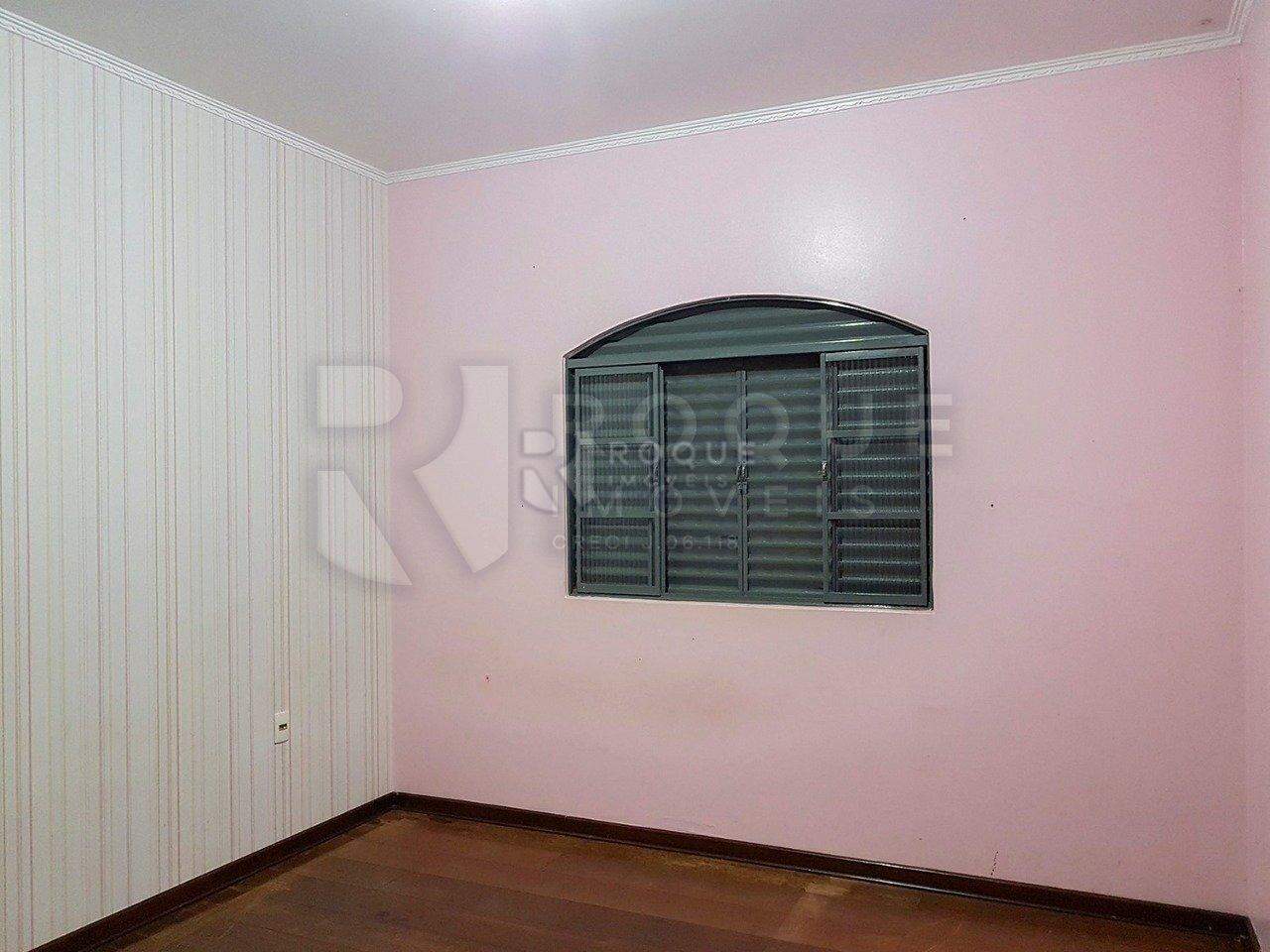 Casa Residencial para aluguel no bairro Parque Hippolyto: Despejo