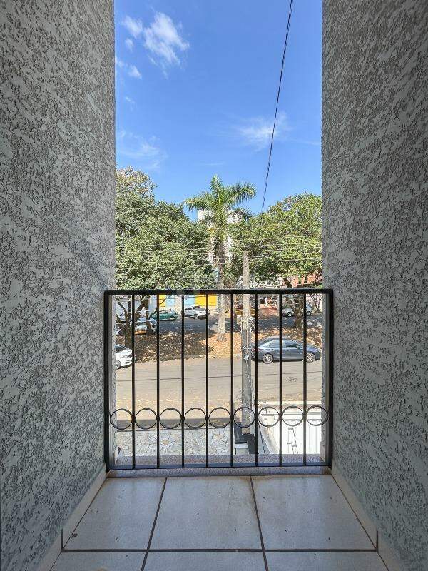 Salas/Conjuntos para aluguel no bairro Jardim Santo André: Sacada
