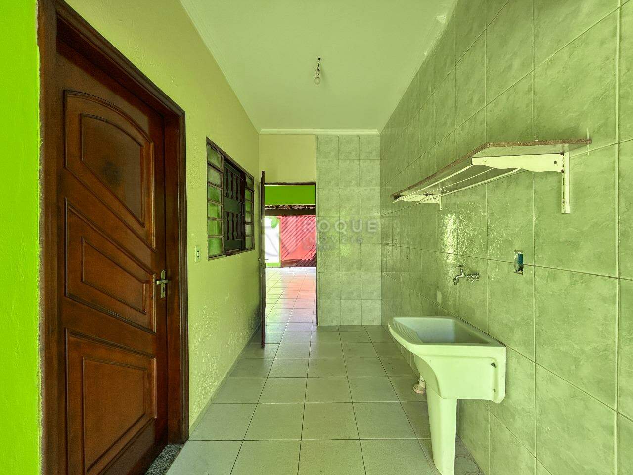 Casa Residencial para aluguel no bairro Jardim das Palmeiras: Área de serviço 