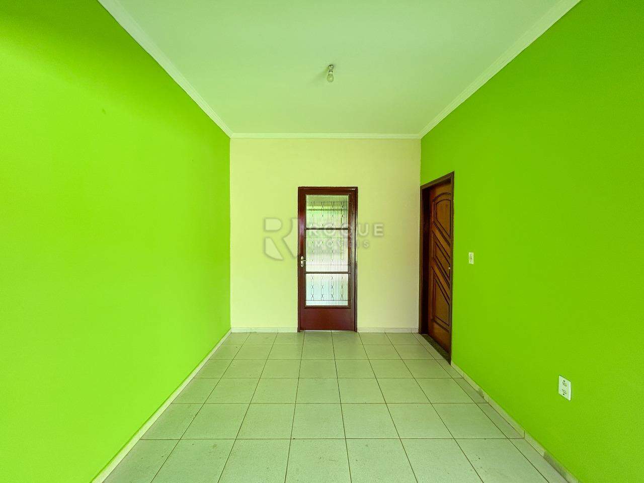Casa Residencial para aluguel no bairro Jardim das Palmeiras: Garagem