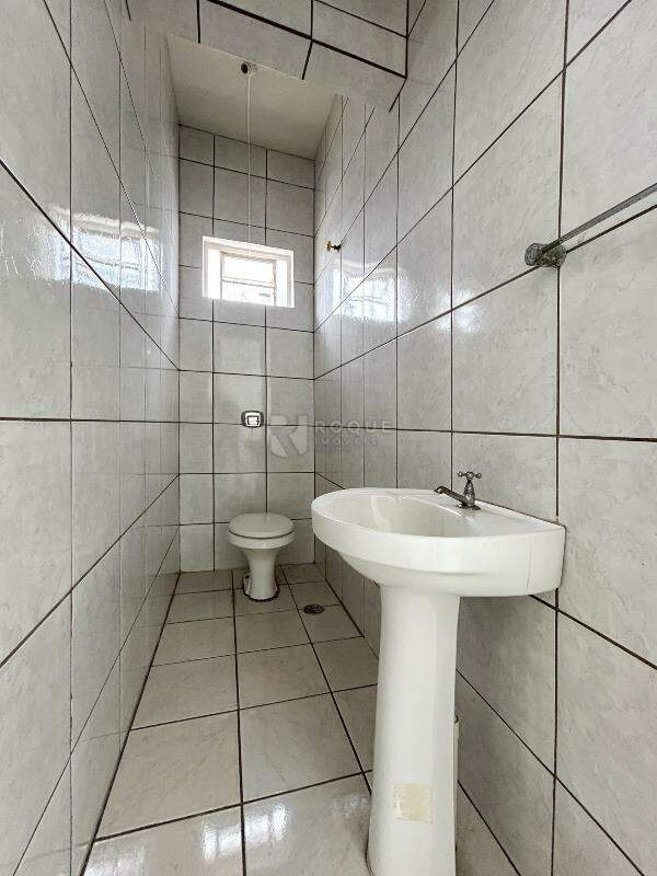Salão para aluguel no bairro Cidade Jardim: WC social 