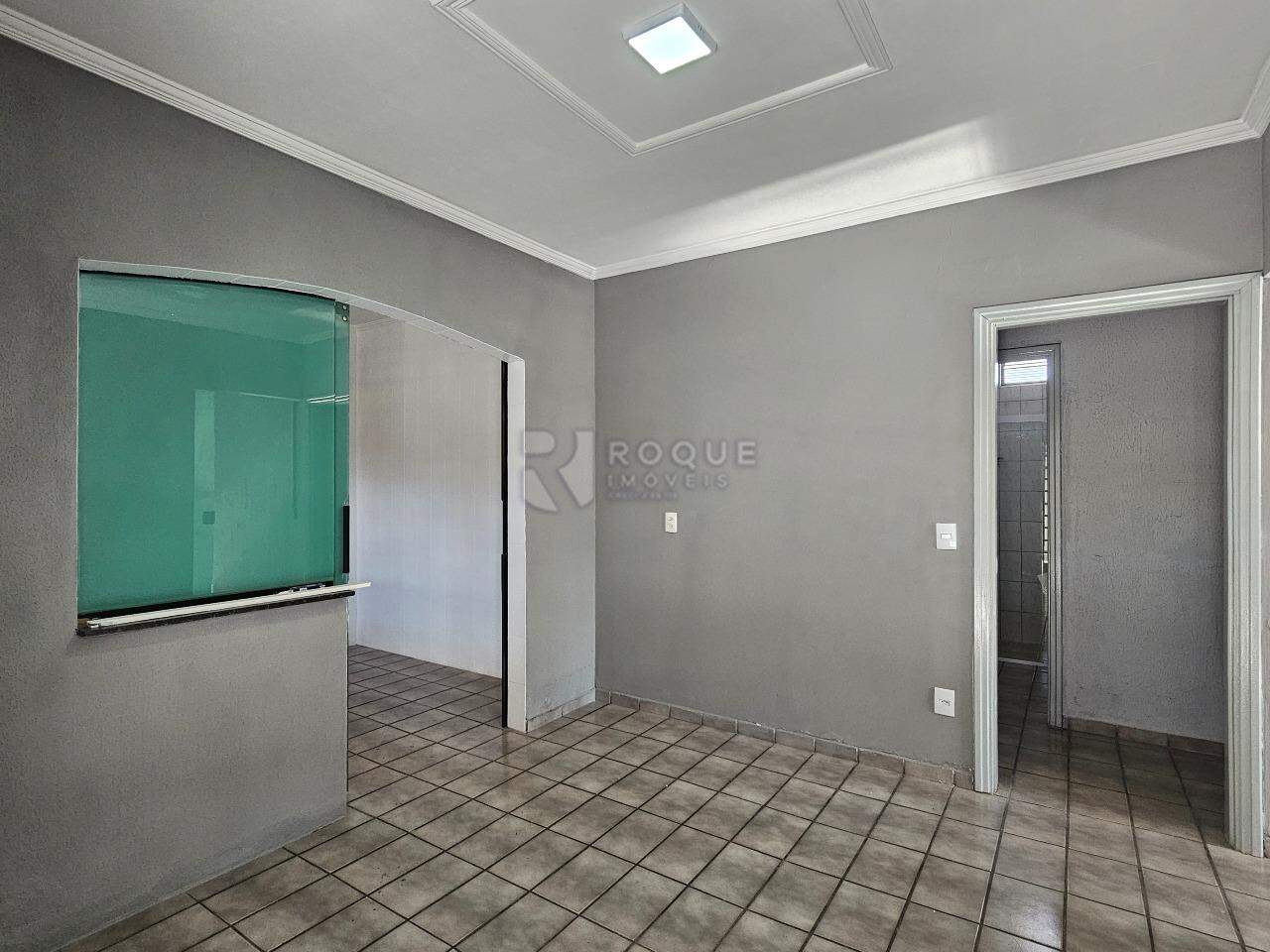 Casa Residencial para aluguel no bairro Jardim Nova Suiça: Sala