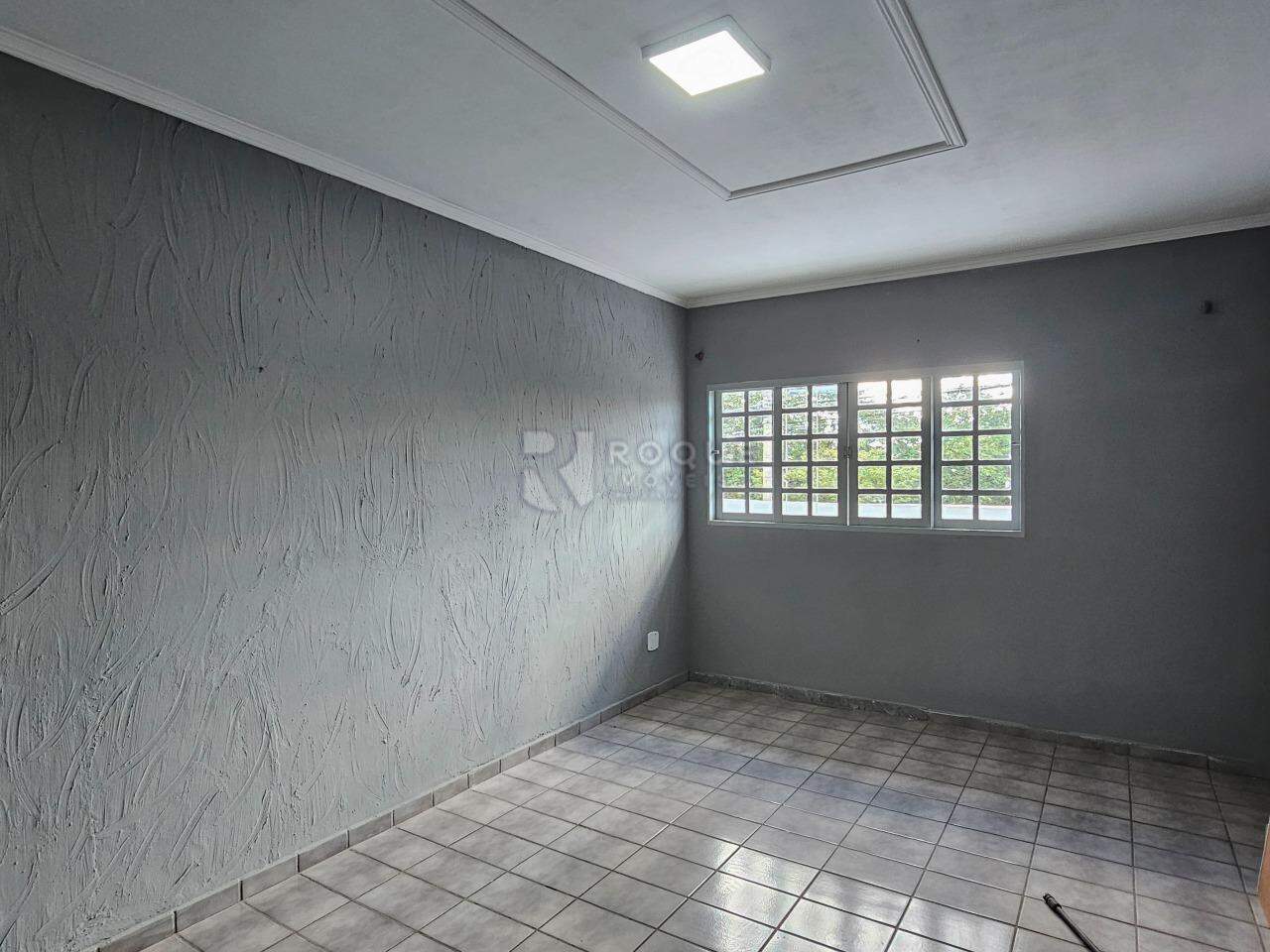 Casa Residencial para aluguel no bairro Jardim Nova Suiça: Sala 02