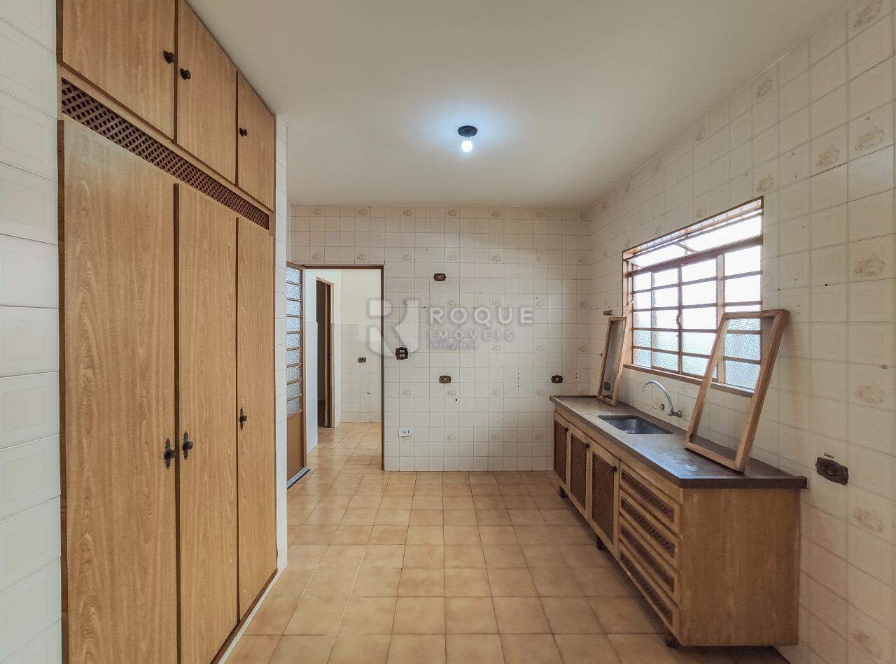 Casa Residencial para aluguel no bairro Jardim Nova Europa: Cozinha 