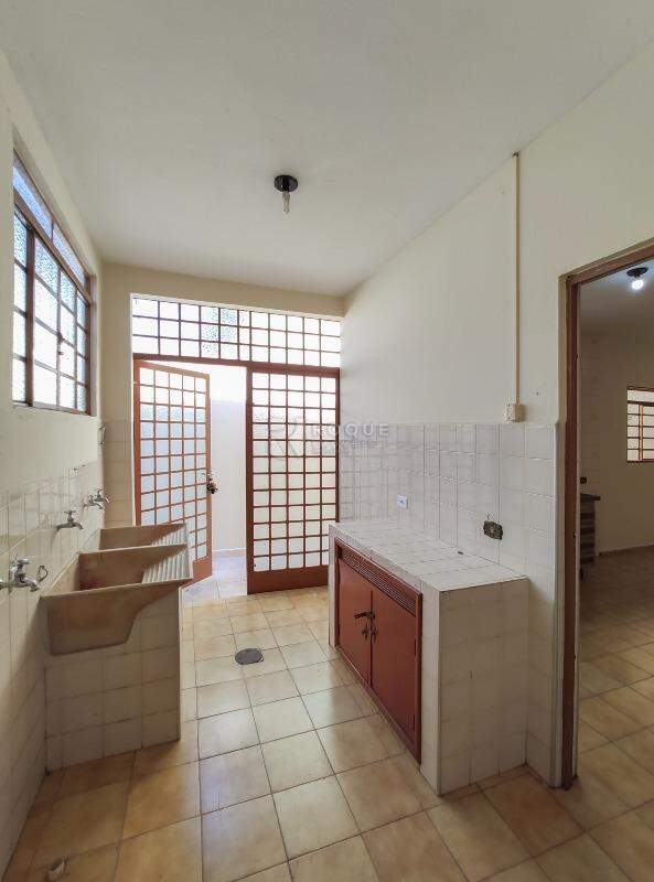 Casa Residencial para aluguel no bairro Jardim Nova Europa: Área de serviço 