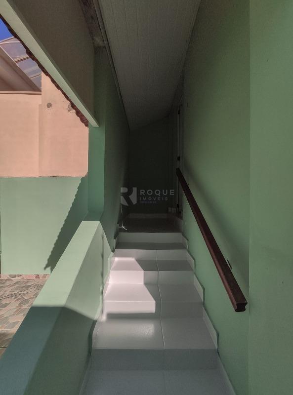 Casa Residencial para aluguel no bairro Centro: Acesso fundo 