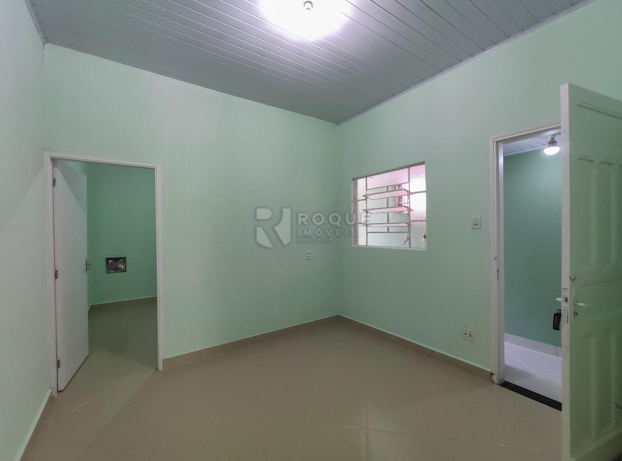 Casa Residencial para aluguel no bairro Centro: Sala 