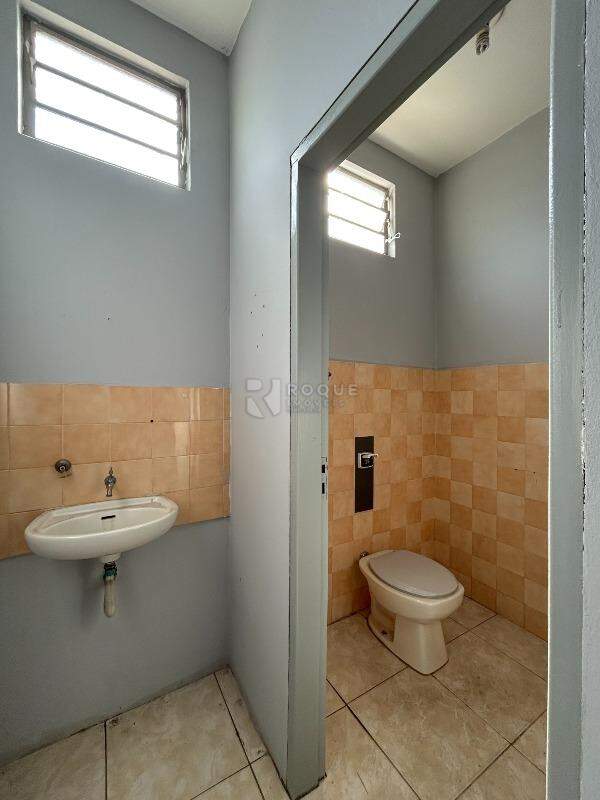 Barracão/Galpão para aluguel no bairro Parque Egisto Ragazzo: WC social 1