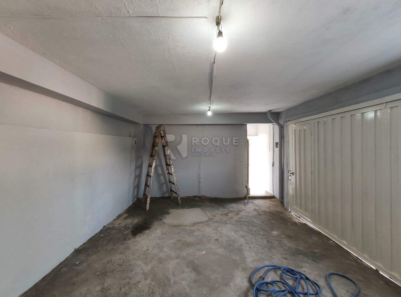 Casa Residencial para aluguel no bairro Jardim Santa Cecília: Garagem