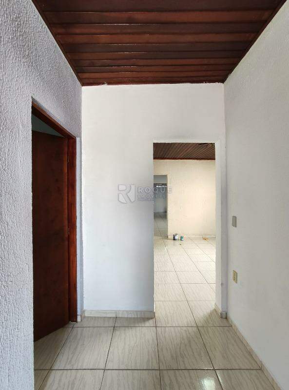 Casa Residencial para aluguel no bairro Jardim Santa Cecília: Hall