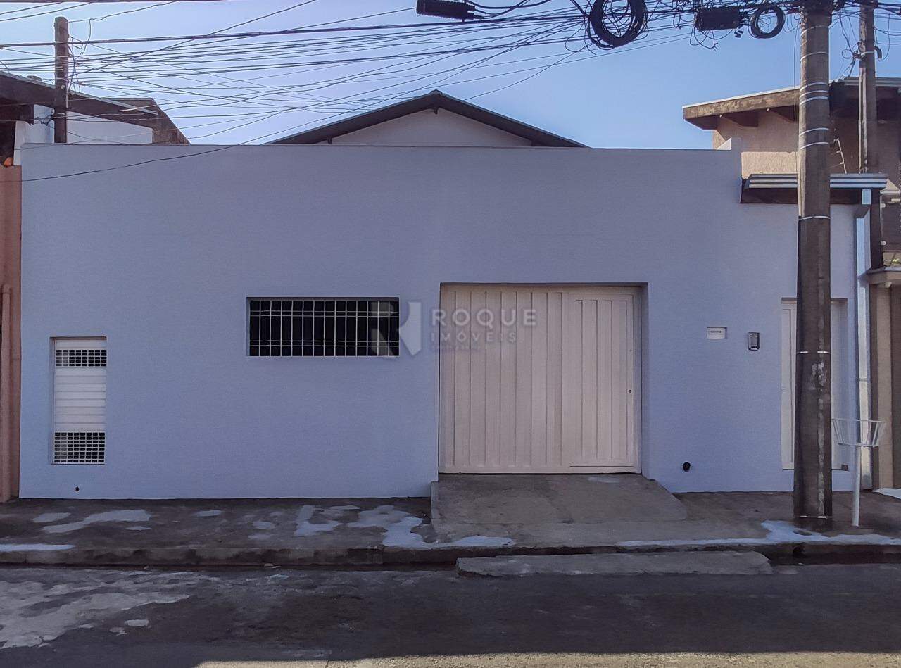 Casa Residencial para aluguel no bairro Jardim Santa Cecília: Fachada 