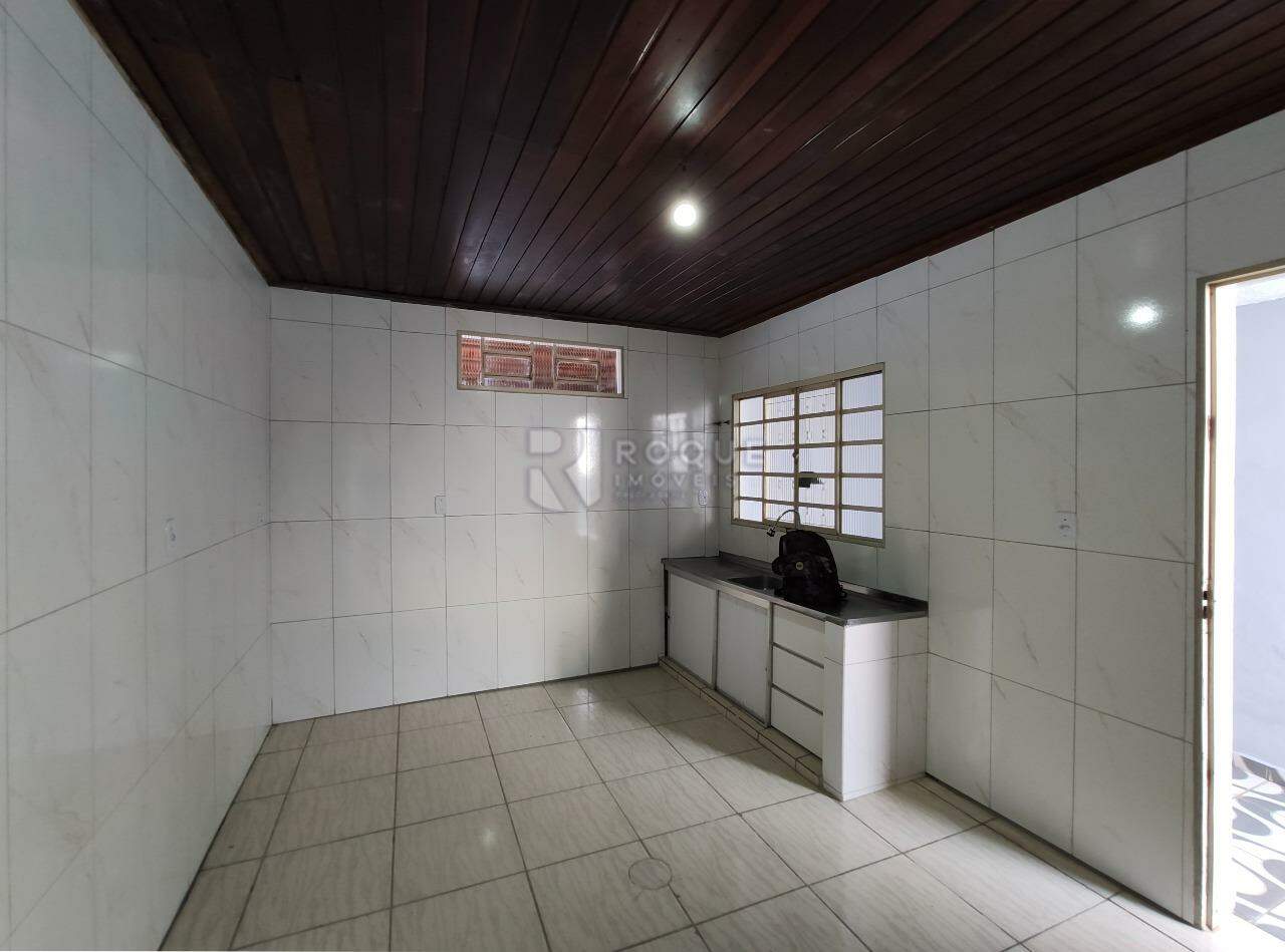 Casa Residencial para aluguel no bairro Jardim Santa Cecília: Cozinha