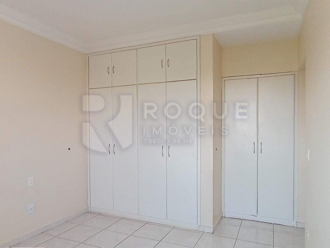 Apartamento para aluguel no bairro Jardim Nova Itália: Dormitório 1 suíte