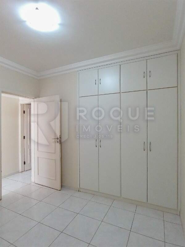 Apartamento para aluguel no bairro Jardim Nova Itália: Dormitório 2